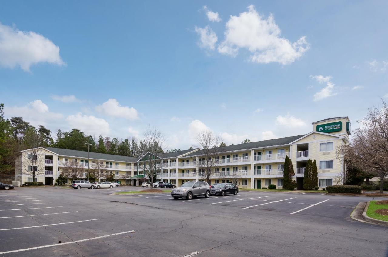 Hometowne Studios By Red Roof Winston-Salem - University Pkwy Eksteriør billede